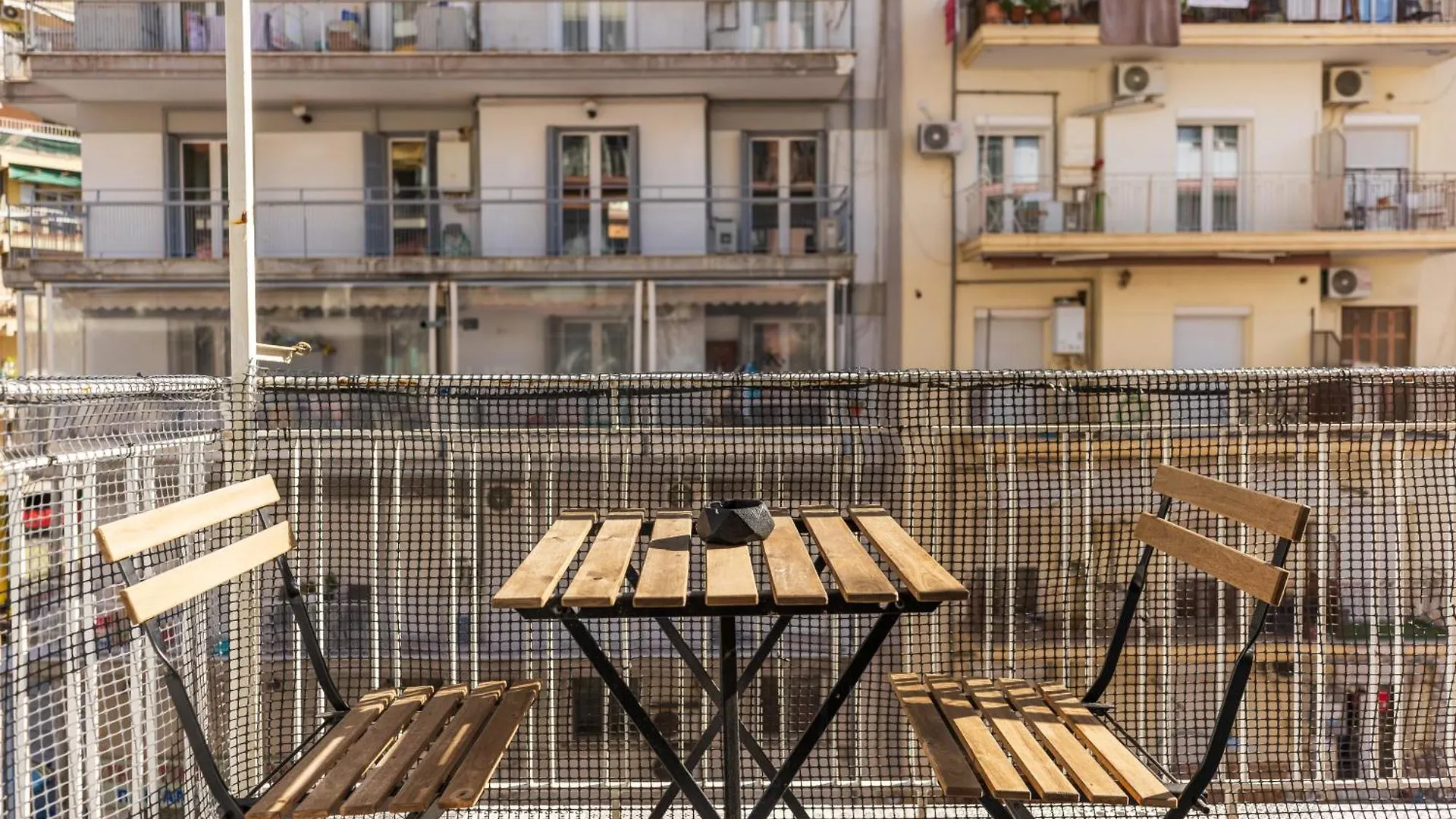 Apartment Glass Grey Nest Thessaloniki