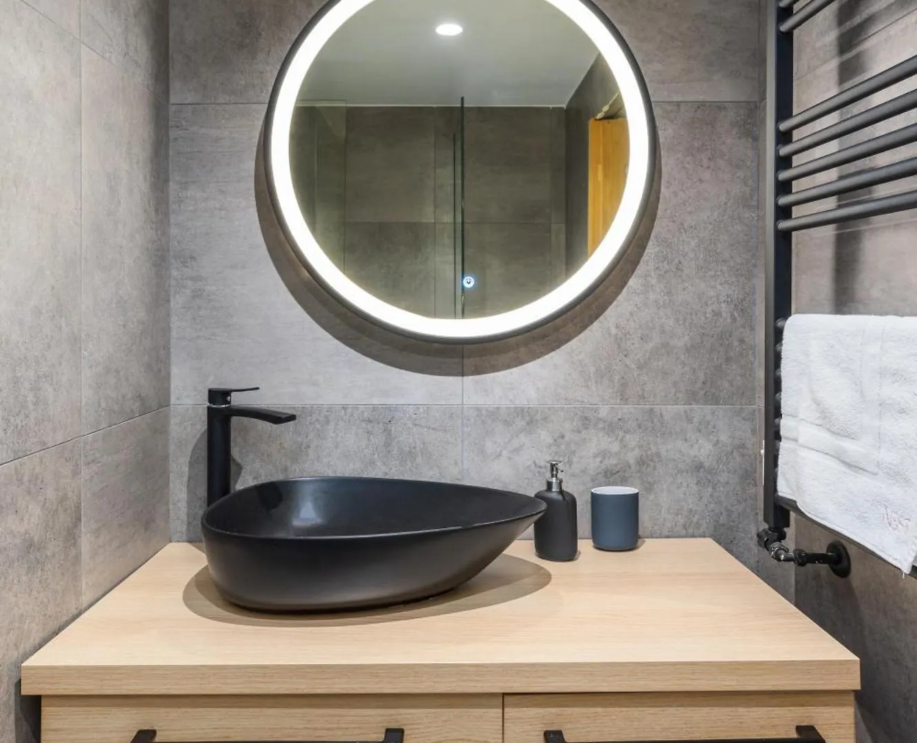 Apartment Glass Grey Nest Thessaloniki Greece